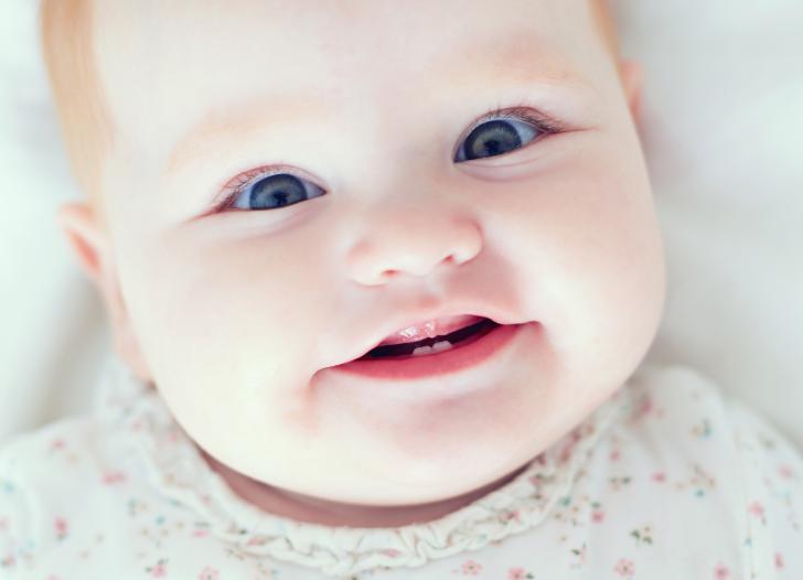Denti neonato 2 mesi