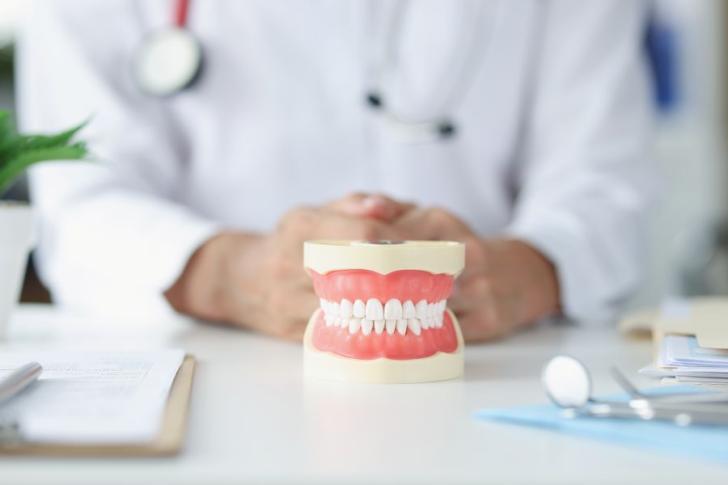 Protesi mobile totale