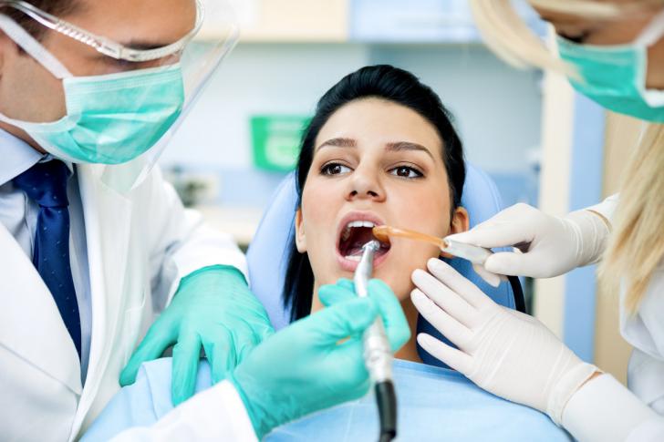 Implantologia dentale a carico immediato